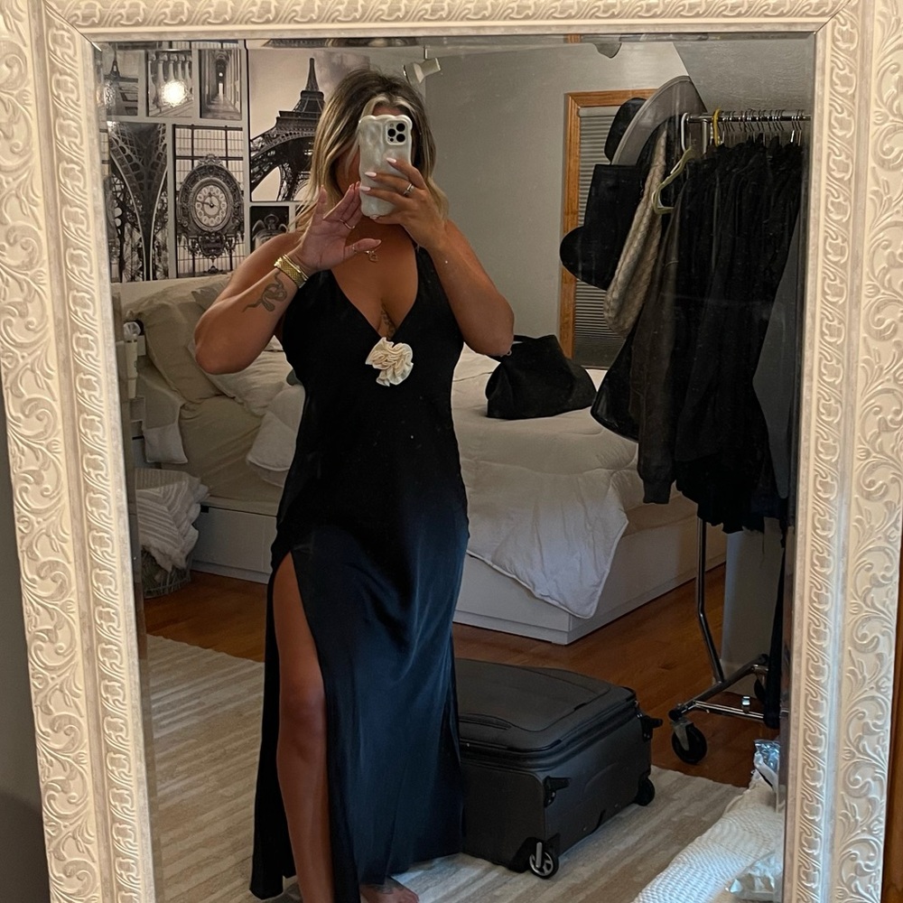 Aradia Maxi Dress View 3